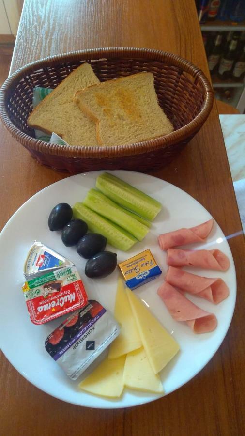 בנקיה Family Hotel Emaly 1 מראה חיצוני תמונה